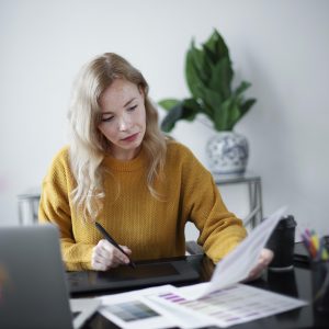 Kreativ-Angebot: Professionelle Plakatgestaltung,<br>ab 149 € / Tag